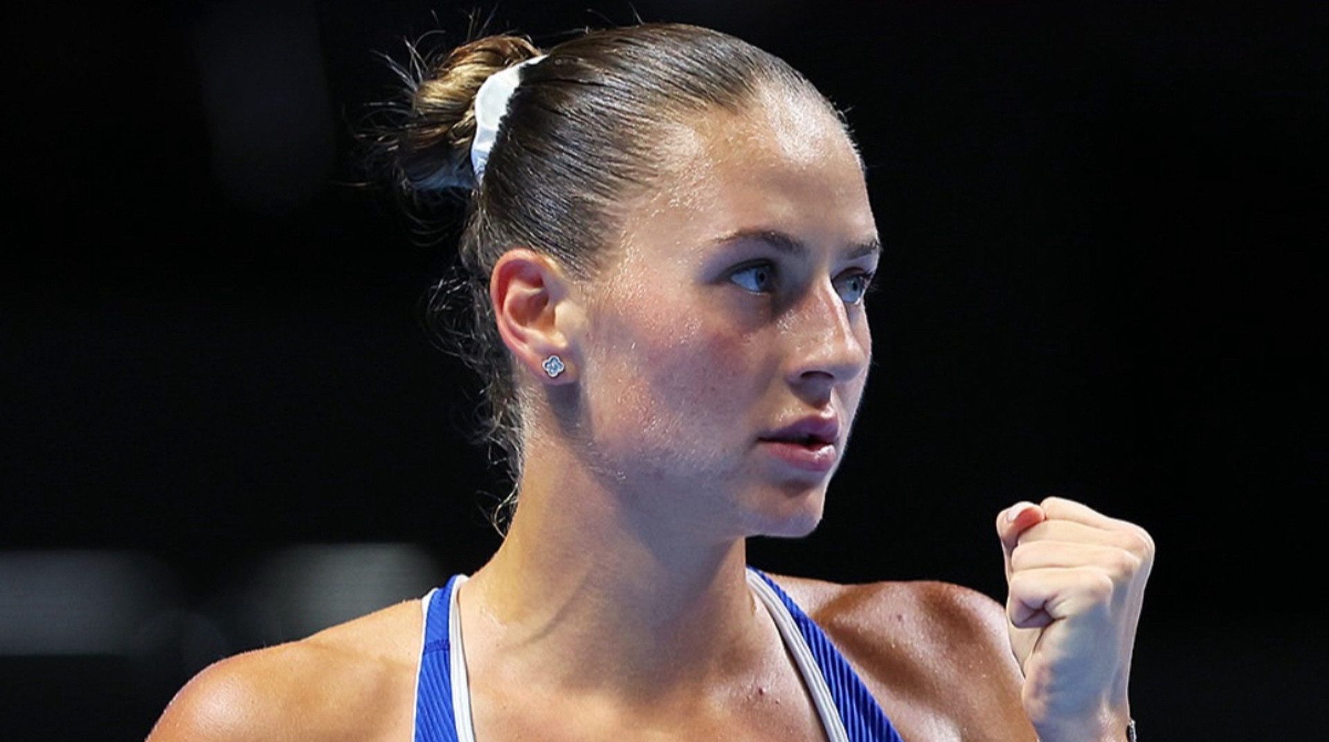 Увімкніть щось веселіше: Костюк запалила турнірі в Пекіні, попросивши діджея змінити музику