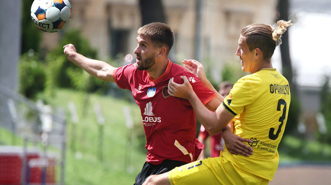 Буковина одолела Прикарпатье, Нива переиграла Пробий в 5 туре Первой лиги