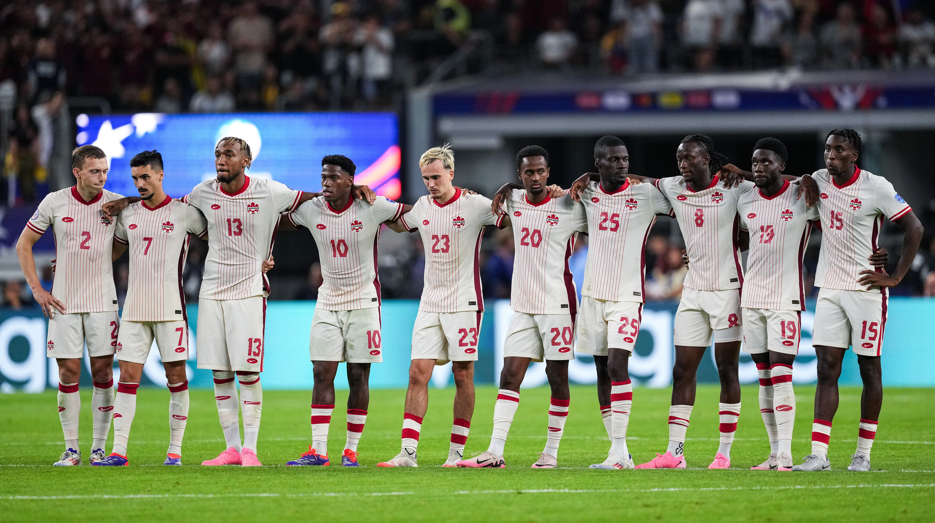 Дива футболу по-канадськи: найсильніша в історії збірна, зірки-іммігранти і чемпіонат, де багато українців