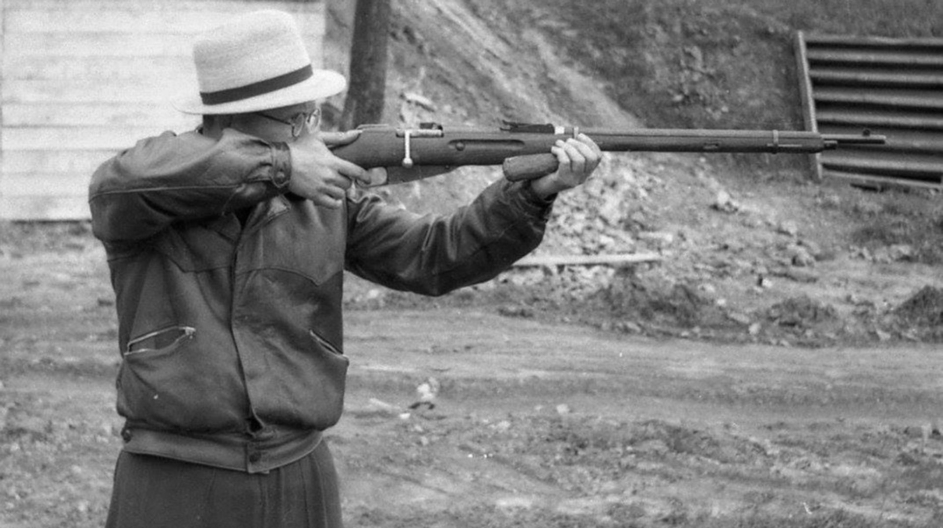 Микола Калиніченко – батько української стрільби з лука, який був чемпіоном світу у стрільбі з пістолета