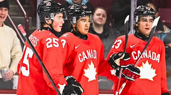 Словаччина у результативному матчі поступилась США, Канада декласувала Данію на чемпіонаті світу U-20