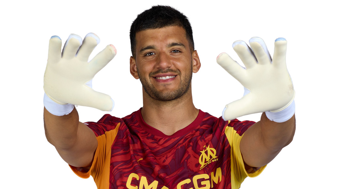 Голкипер Марселя установил уникальное достижение Лиги чемпионов в матче с Ливерпулем