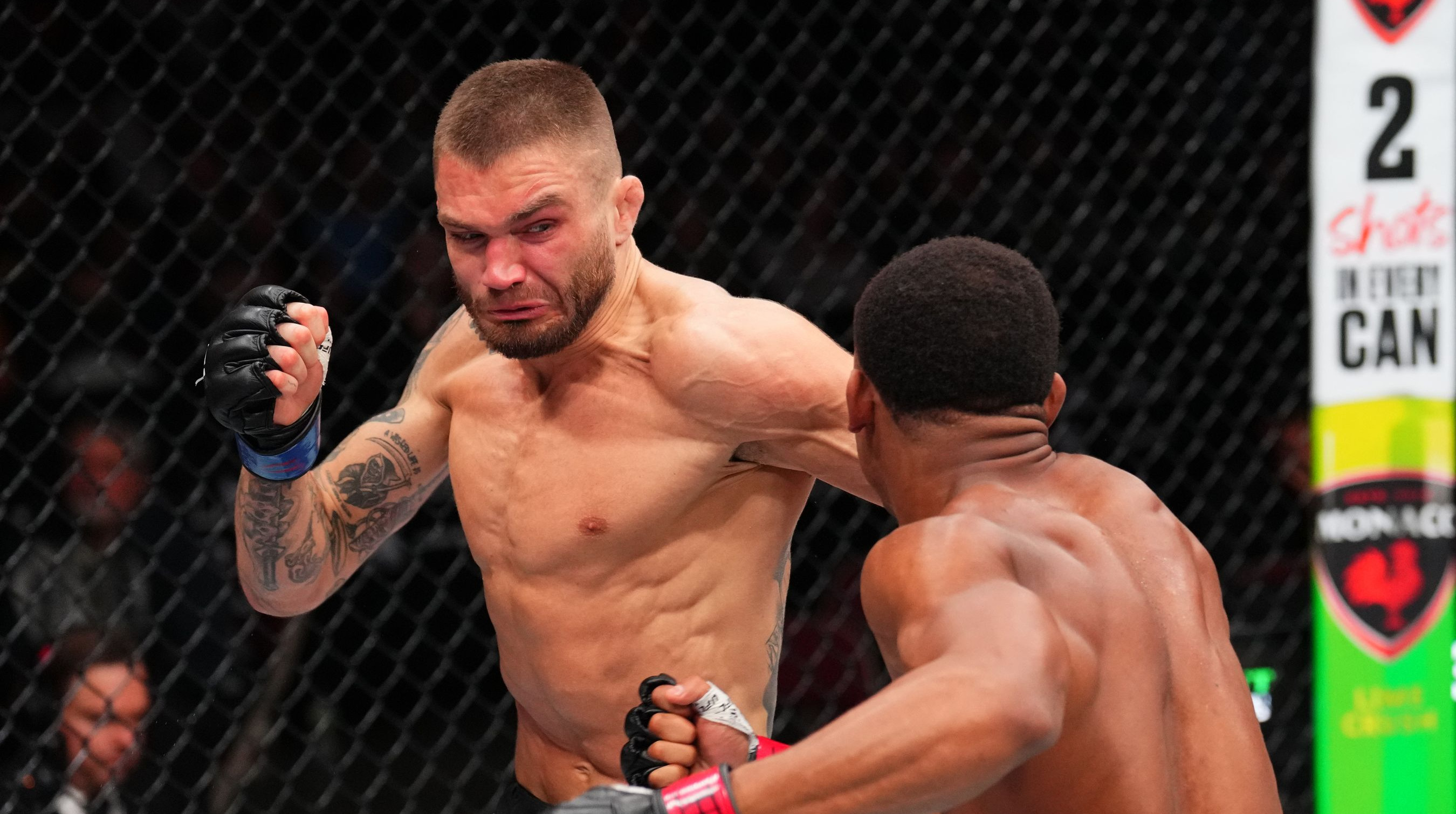 Українець Сідей одноголосним рішенням переміг американця на турнірі UFC