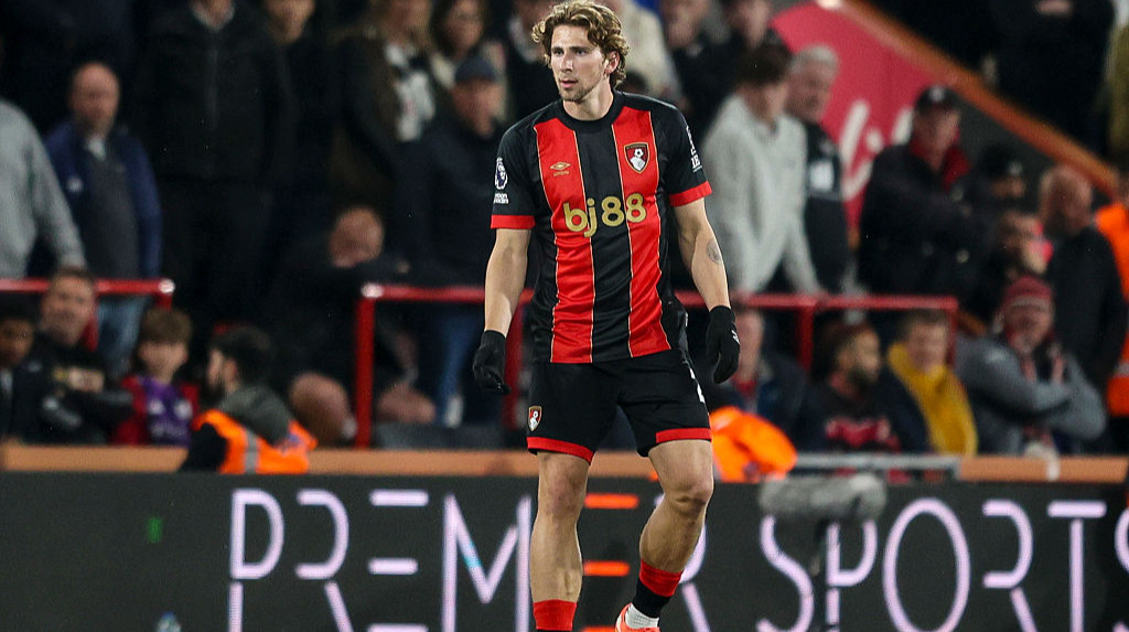 ПСЖ провів перші переговори із Забарним: українець дав згоду на трансфер – ЗМІ