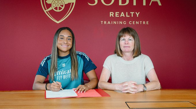 Арсенал оформив найдорожче підписання в історії жіночого футболу