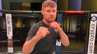 Нурмагомедов проиграл Митчеллу на турнире UFC on ABC