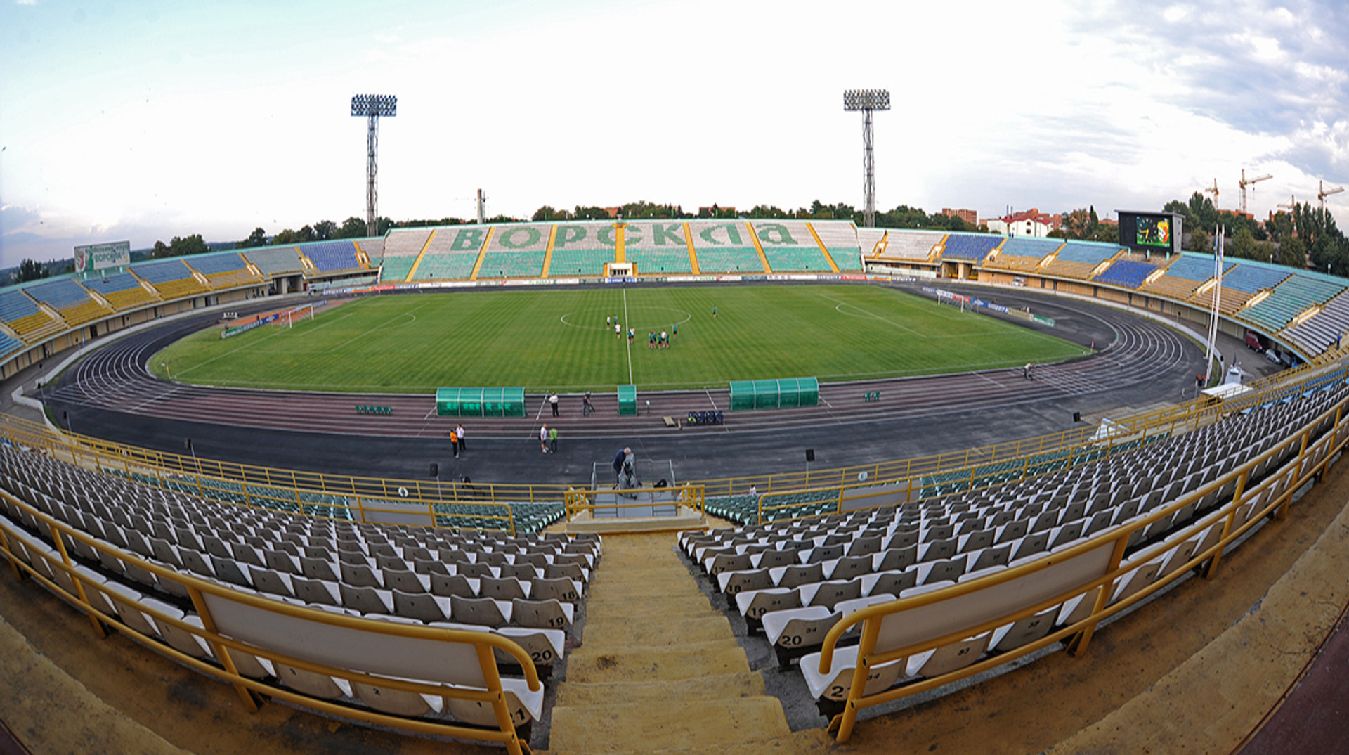 Від олігархічного футболу – до колгосп-ліги. Що символізуєте можлива смерть Ворскли
