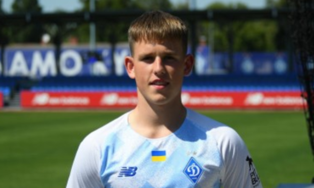 Динамо підписало 17-річного литовського хавбека