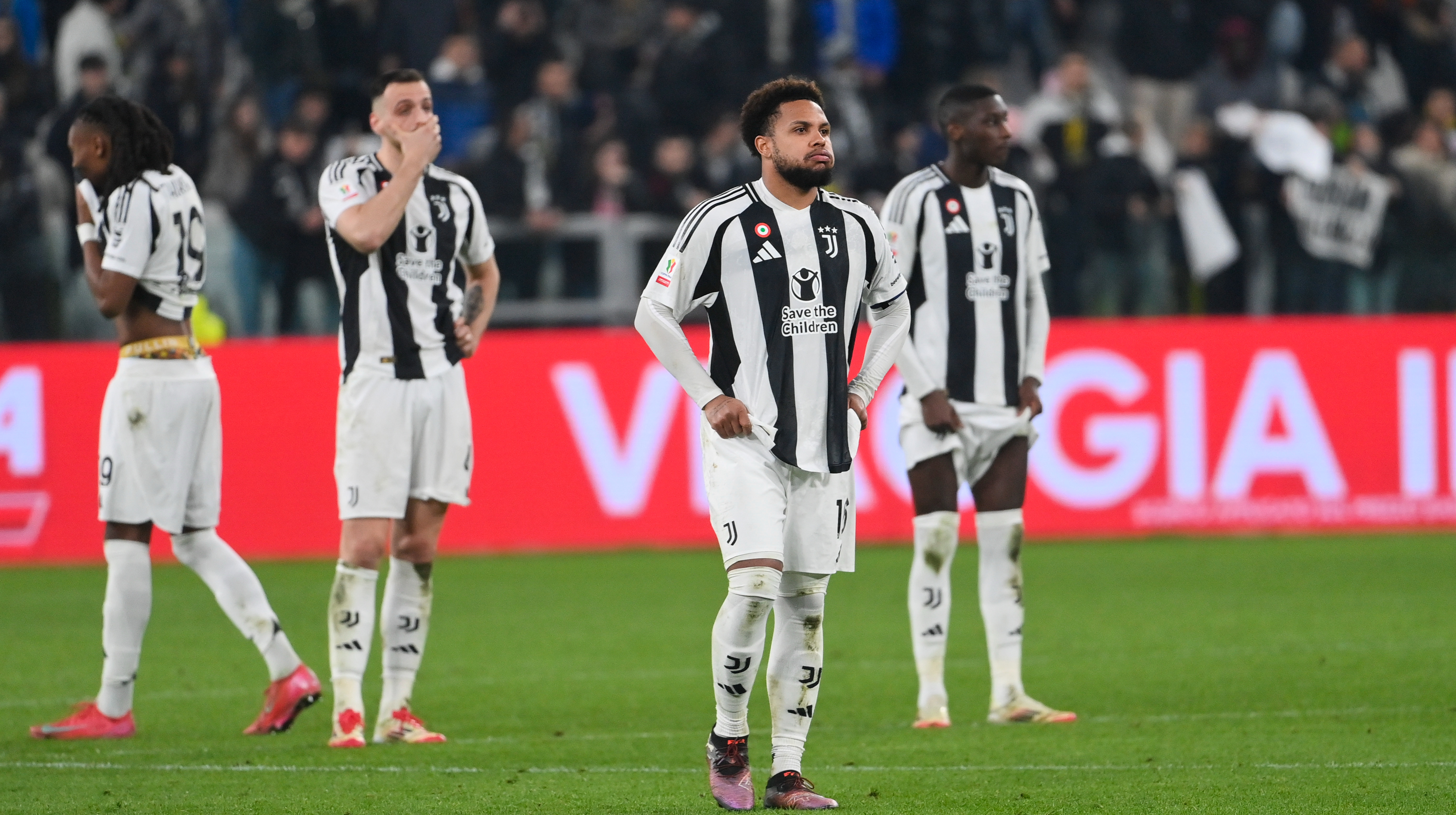 Ювентус готов выкупить защитника Милана