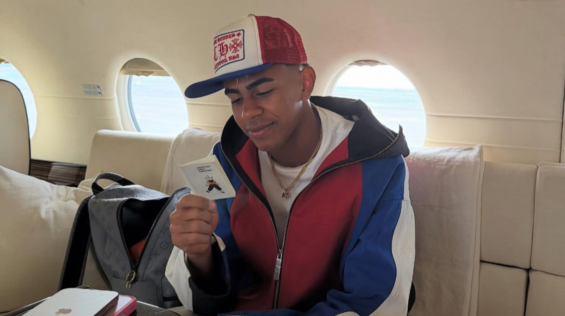 Скандальная звезда Барселоны намерена приобрести шикарный особняк, в котором проживали Пике и Шакира