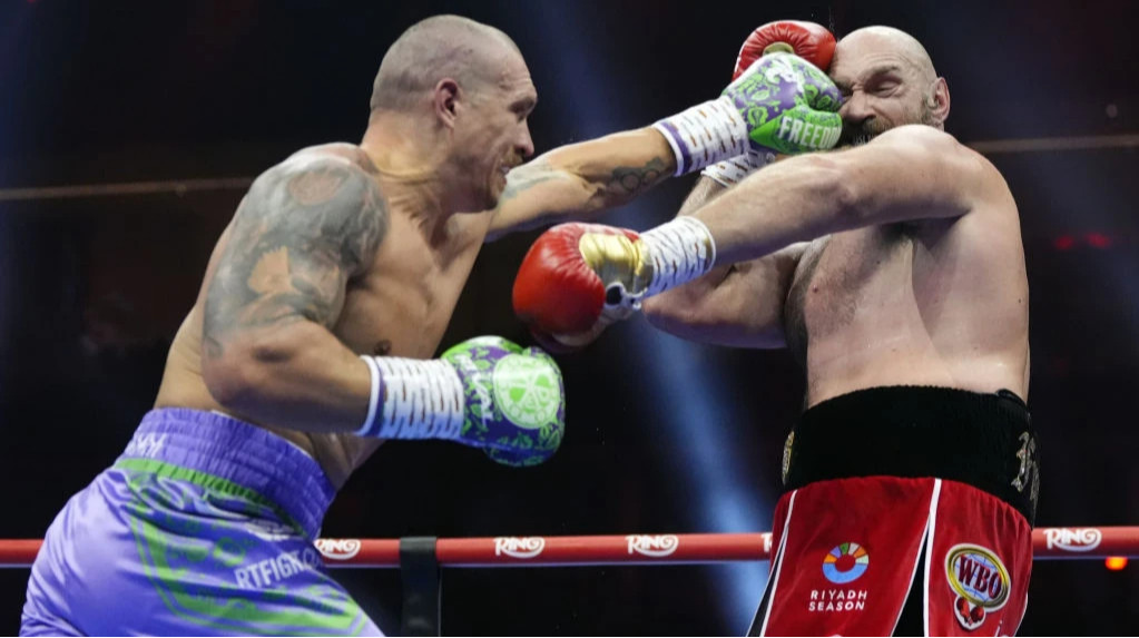 Фьюри отреагировал на решение WBO провести бой Усик – Паркер