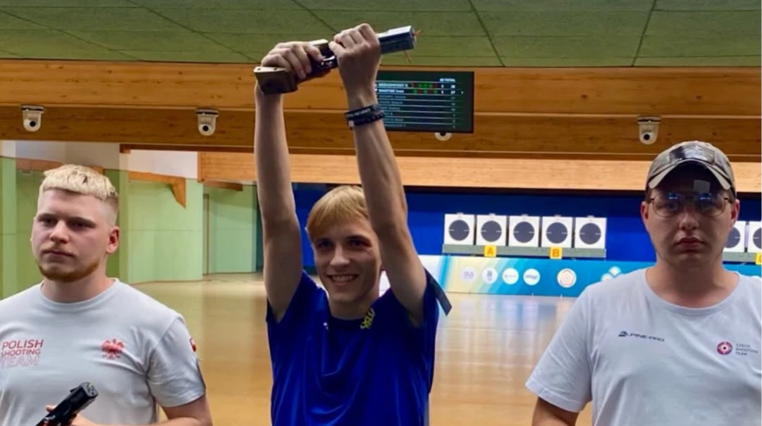 Українець Медушевський виграв золото на юніорському чемпіонаті Європи з кульової стрільби