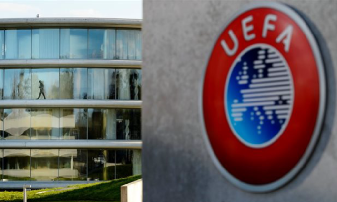 УЄФА готує рішення про відсторонення російських клубів з єврокубків