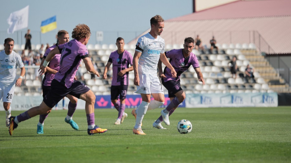 Курйозний автогол допоміг Колосу перемогти Епіцентр у четвертому турі УПЛ