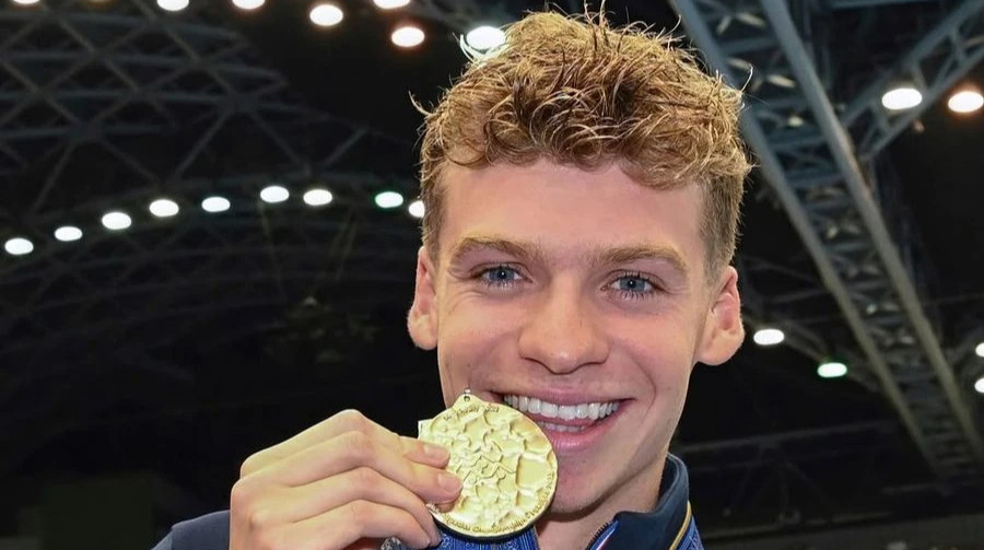 Маршан пробил мировой рекорд на дистанции 200 м комплексным плаванием