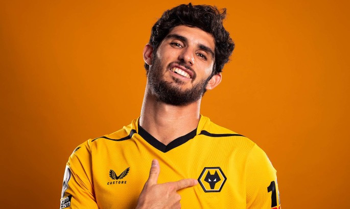 Вулвергемптон підписав нападника Валенсії