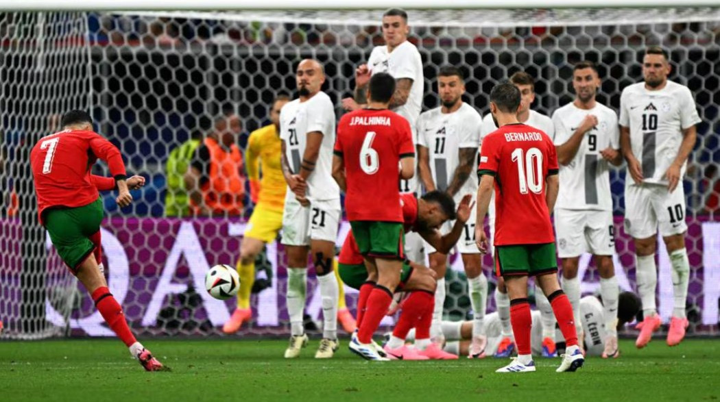 Роналду – один з найкращих, визначилися оцінки матчу Німеччина – Португалія