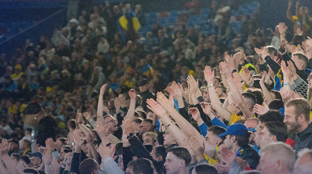 Яка гра – така і підтримка: ультрас збірної України висловили протест на матчі з Албанією