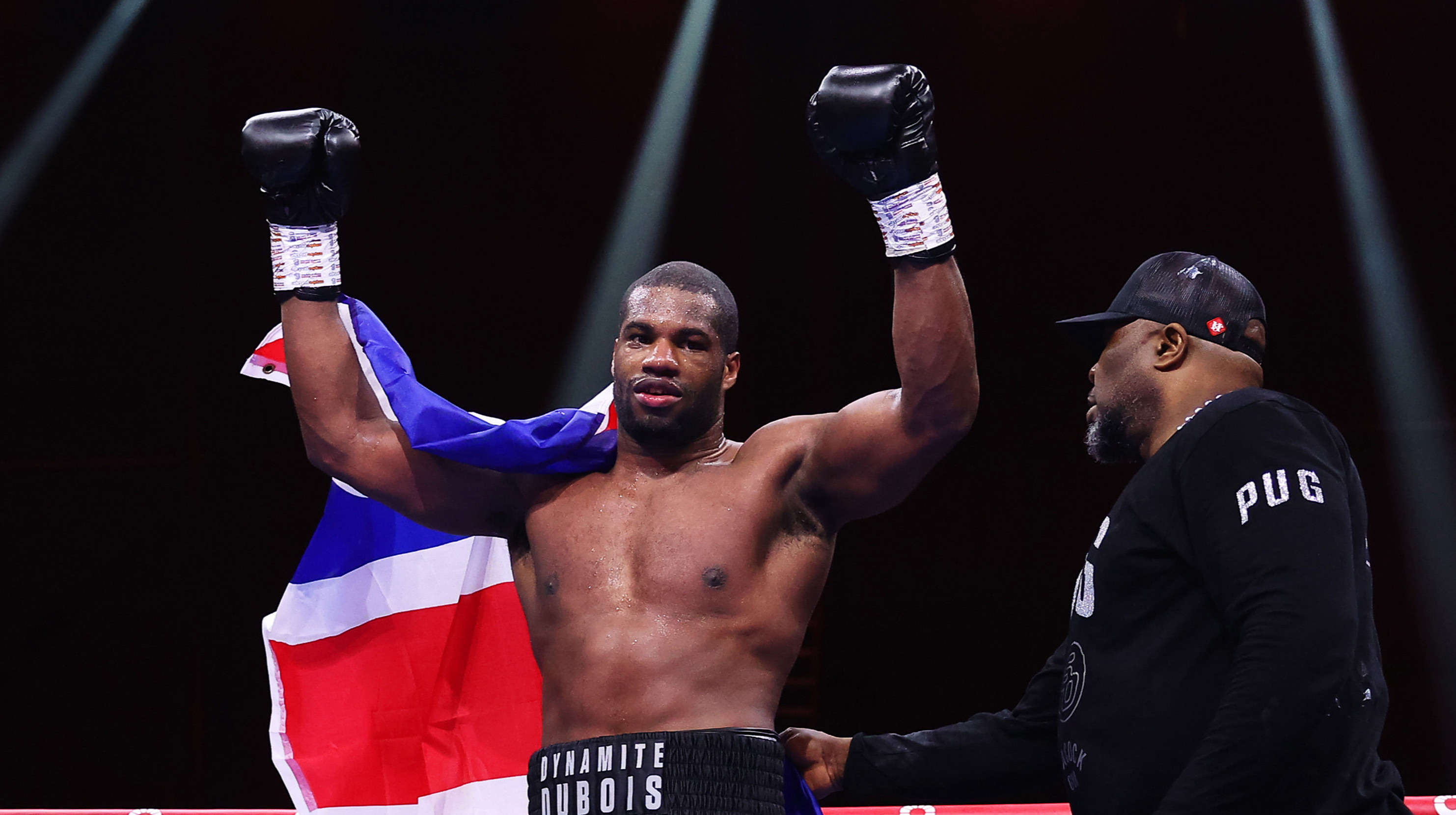 Дюбуа прокоментував скандальну вечірку перед боєм проти Усика