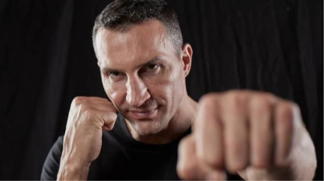 Володимир – боксер із потужним ударом: ексчемпіон світу оцінив шанси Кличка здолати Кабаєла