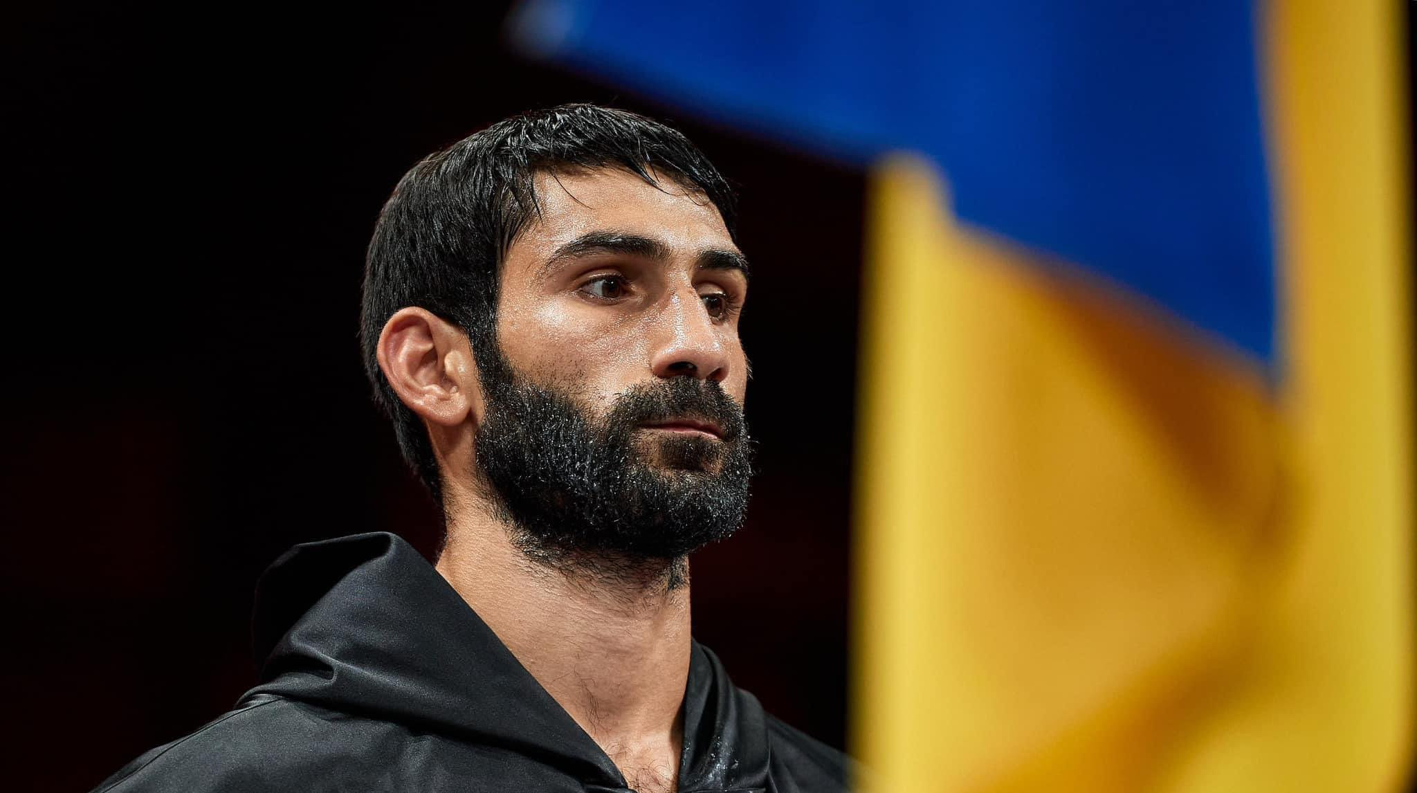 Українець Фаніян захистив пояс WBO Global від зазіхань аргентинця Хари
