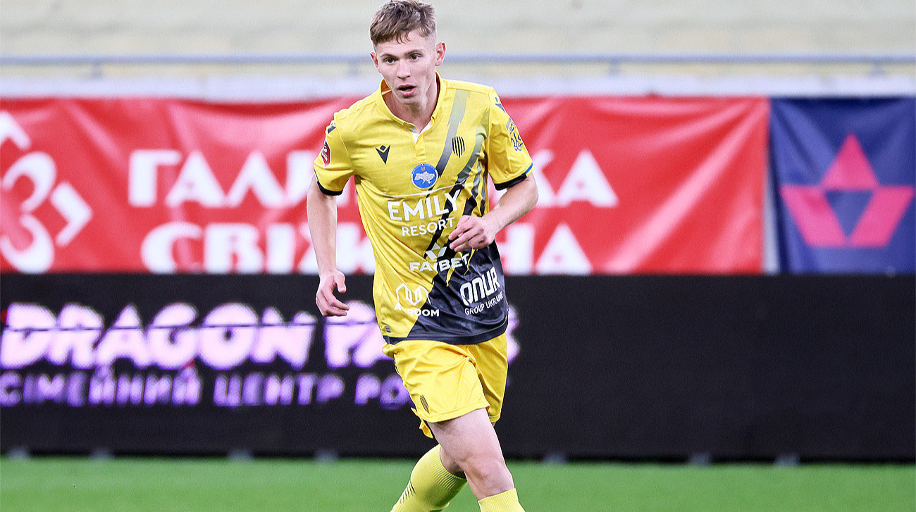 ЛНЗ объявил о подписании полузащитника Руха