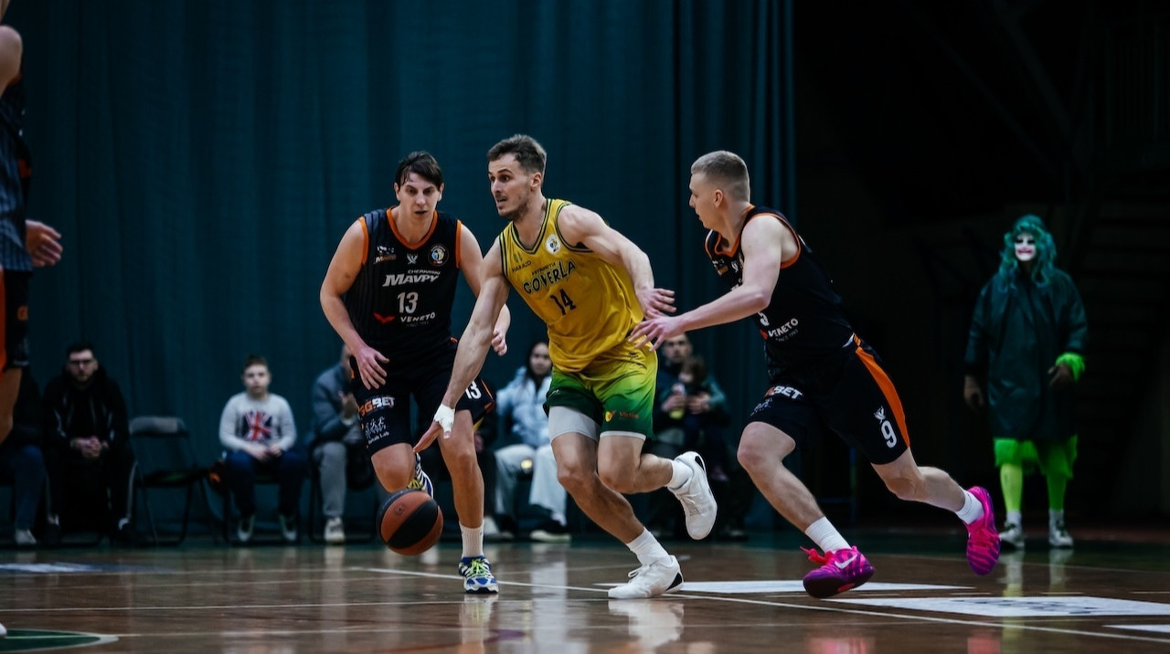 ФБУ оштрафовала один из клубов Суперлиги