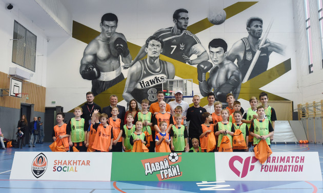 Шахтар і Parimatch Foundation запускають тренування з футболу для дітей з інвалідністю