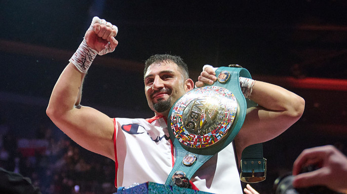 Етнічний курд, який хоче Усика: що треба знати про Агіта Кабаєла