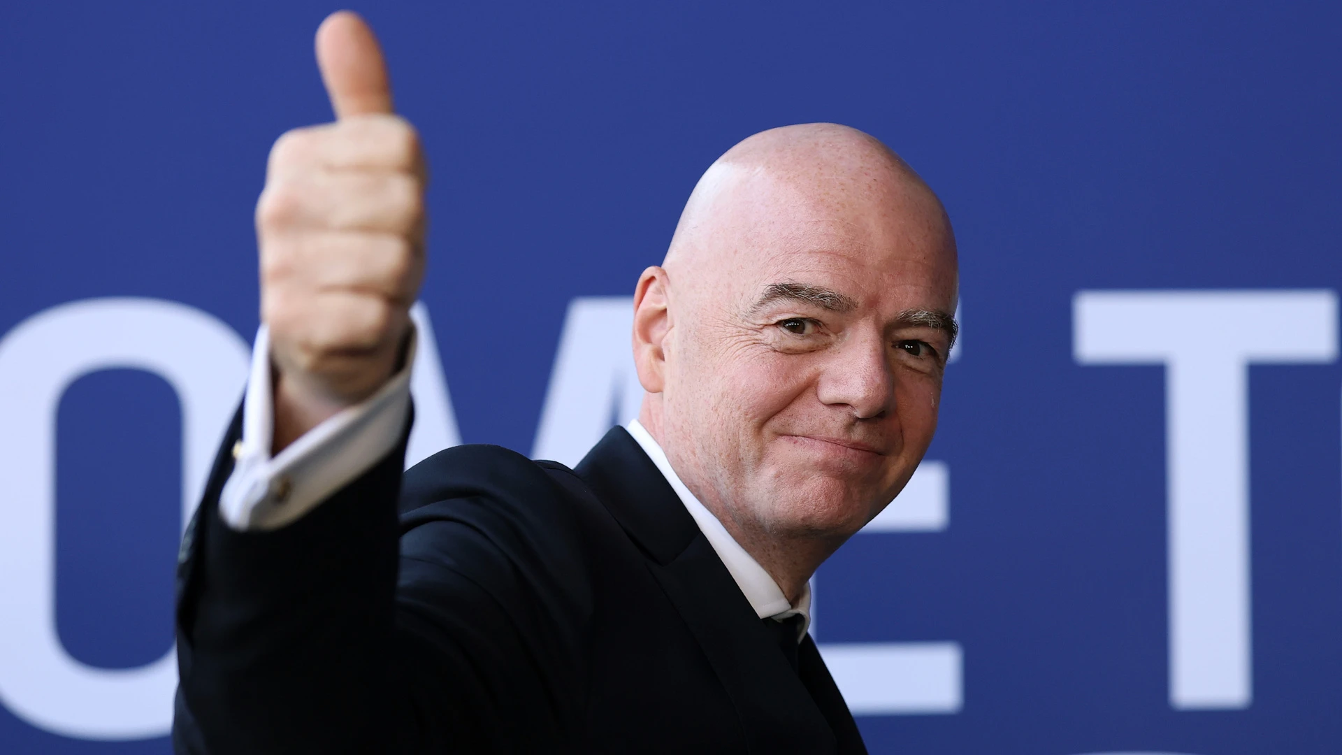 Инфантино заявил о поддержке большинства футбольных ассоциаций на фоне конфликта с УЕФА