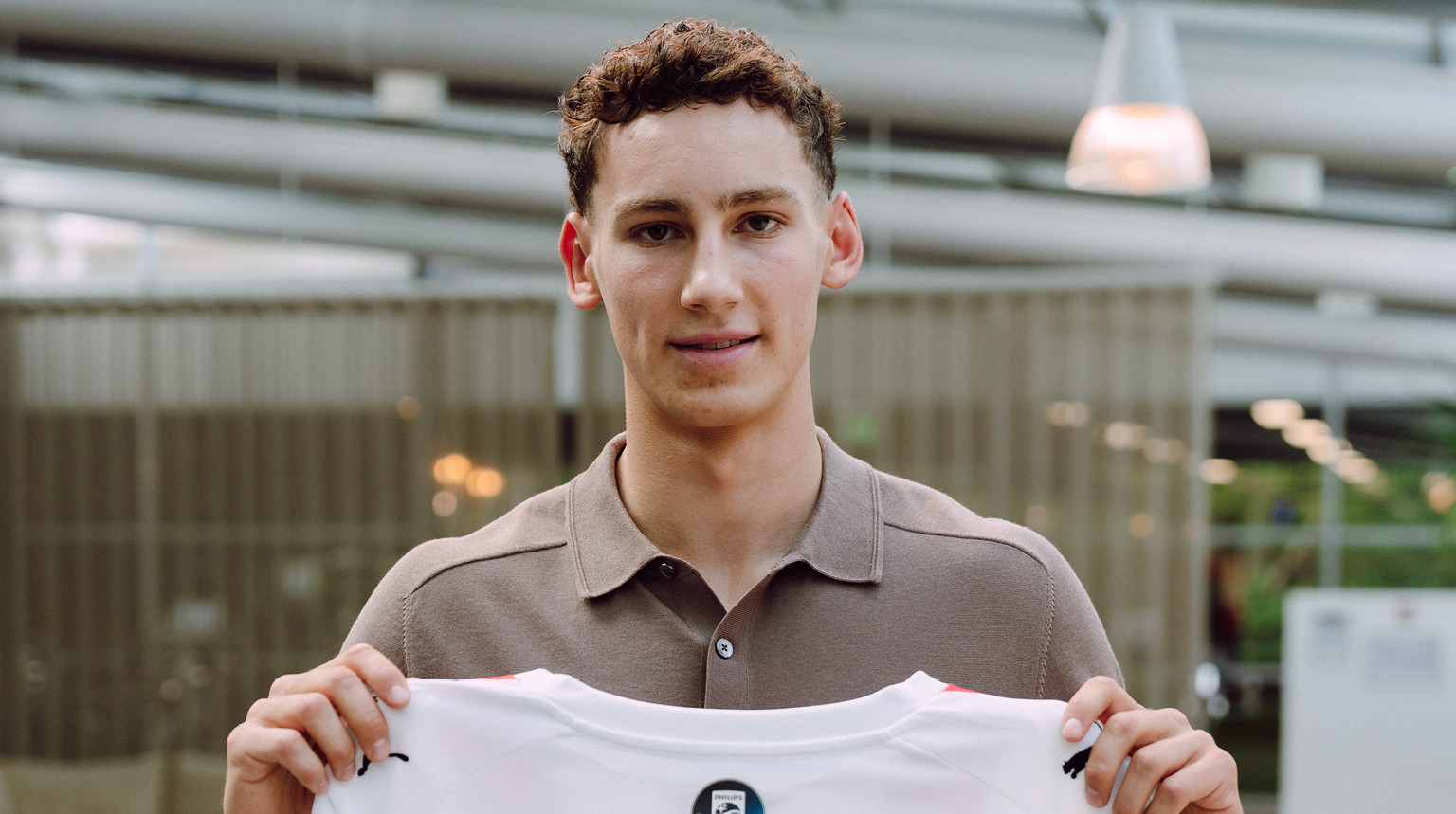 ПСВ подписал Ван Боммела-младшего