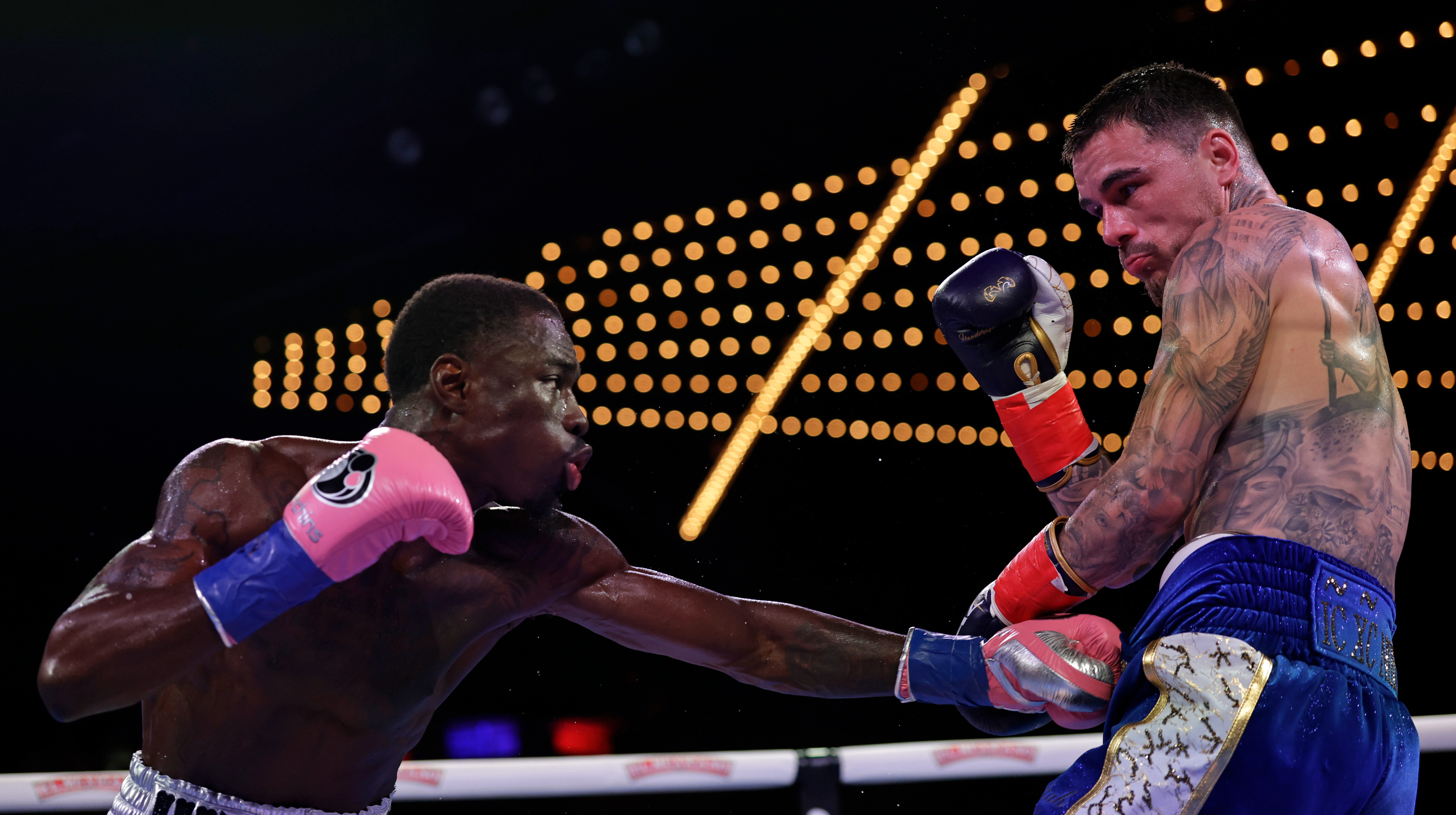 Hitchins – Camboss: The battle ended with a bright knockout in the 8th round | Boxing
