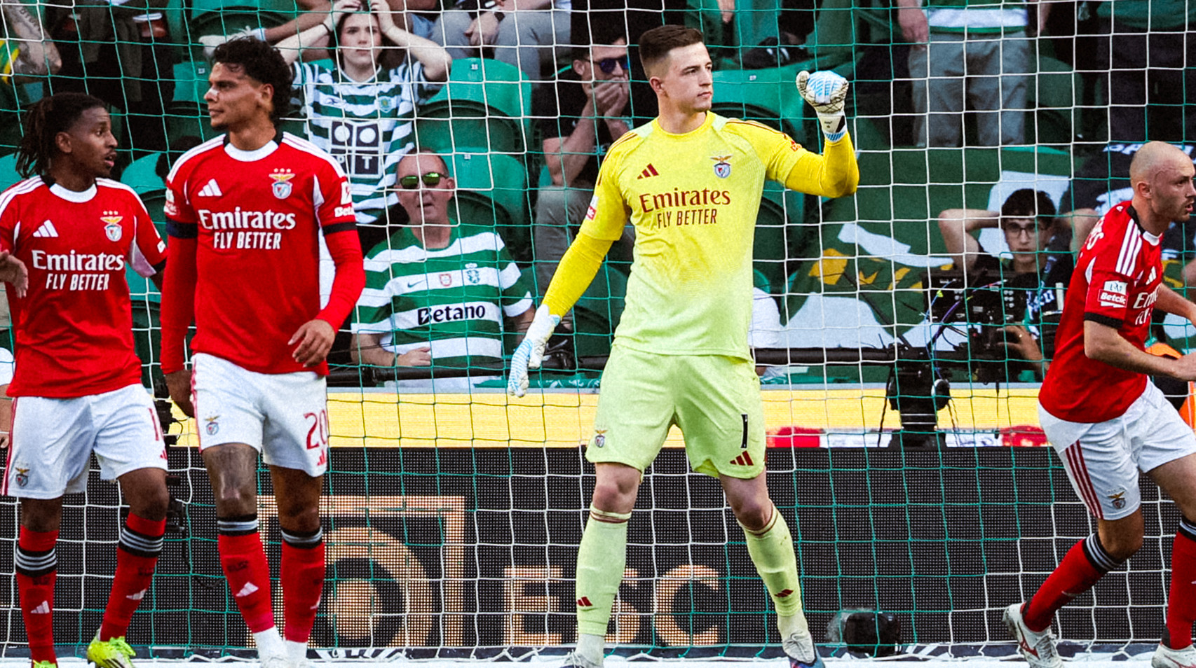 Бенфіка з Трубіним виграла дербі у Спортинга в чемпіонаті Португалії