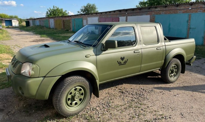 Favbet Foundation придбав два автомобілі для українських військових