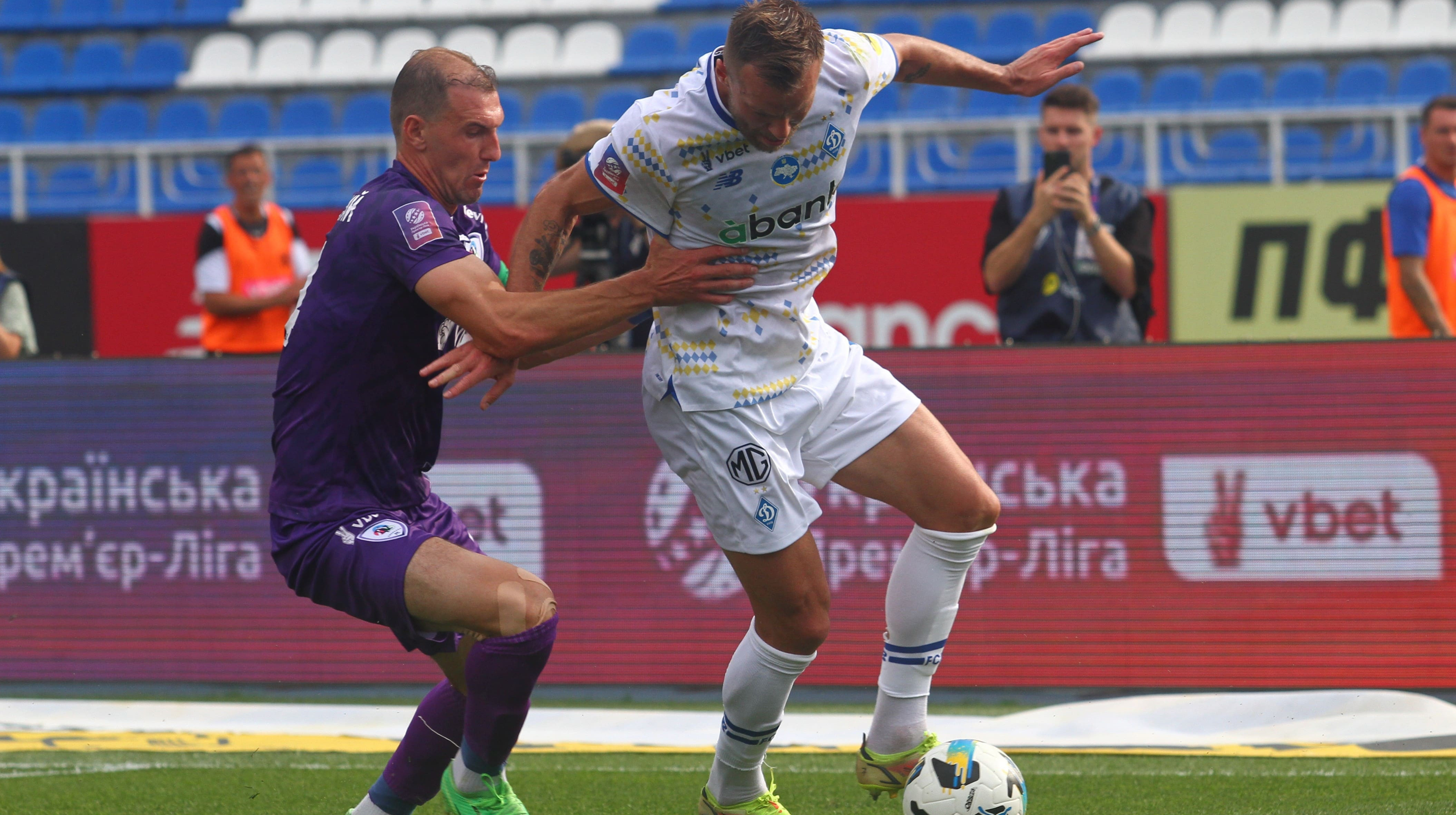 ЛНЗ – Динамо: де дивитися матч 20 туру УПЛ