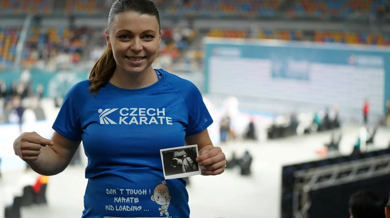 Титулована чеська каратистка виступала на чемпіонаті світу на шостому місяці вагітності
