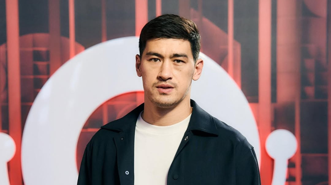 Россиянин Бивол будет драться в андеркарде Усика - СМИ