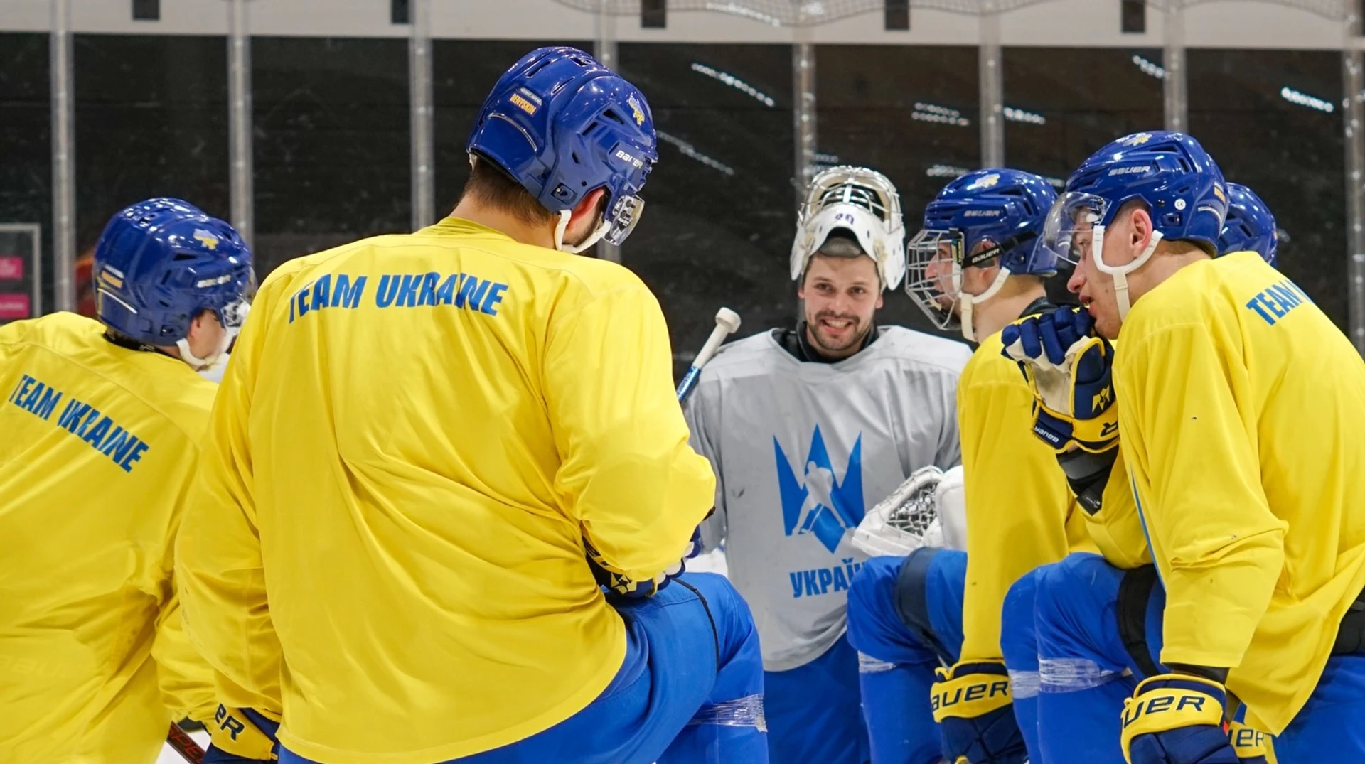 Від топклубу Чехії до програм у США та Канаді: як минув сезон для гравців збірної України з хокею
