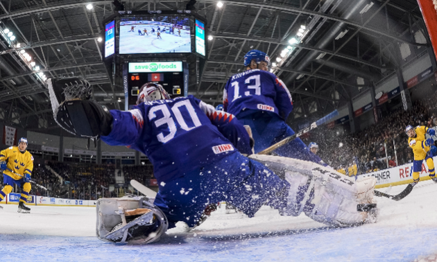 Канада виграла другий матч поспіль на домашньому чемпіонаті світу. ВІДЕО