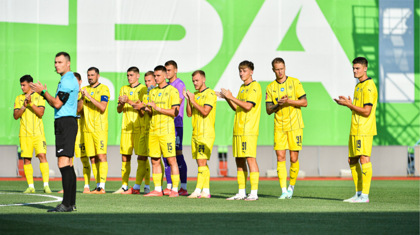 Президент Металіста 1925 виплатив гравцям премії за матч проти Шахтаря – ТаТоТаке