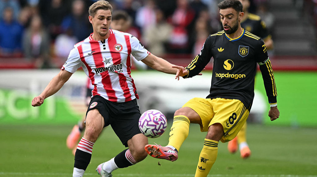 Скауты остались довольными: МЮ после поражения от Брентфорда усилил интерес к Ярмолюку