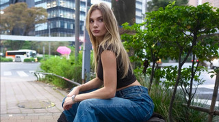 Ястремська поділилася з прихильниками стильною фотосесією з вулиць Токіо