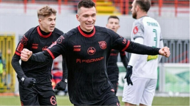 Два клуби Чемпіоншипу цікавляться лідером Кривбаса