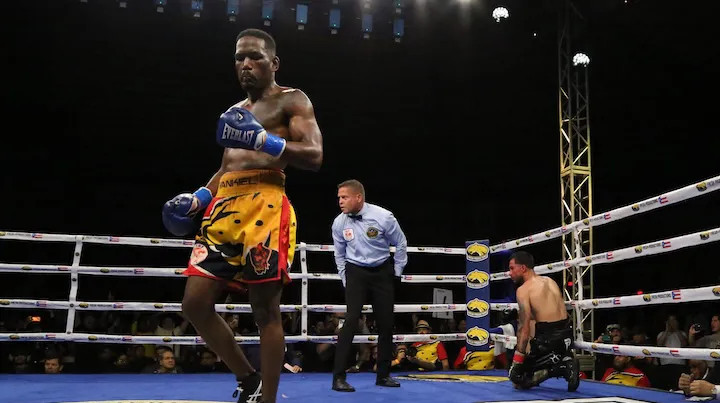 Чемпіон WBC провалив тест на допінг