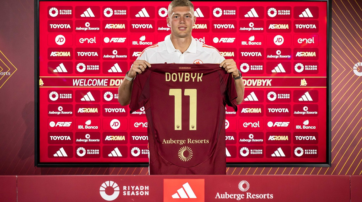 Роблять чудову роботу: ексзахисник Роми оцінив поточний сезон  Довбика