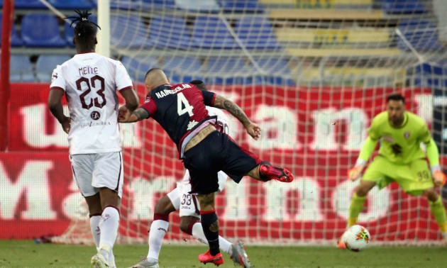 Кальярі у матчі з шістьма голами обіграло Торіно у 28 турі Серії А
