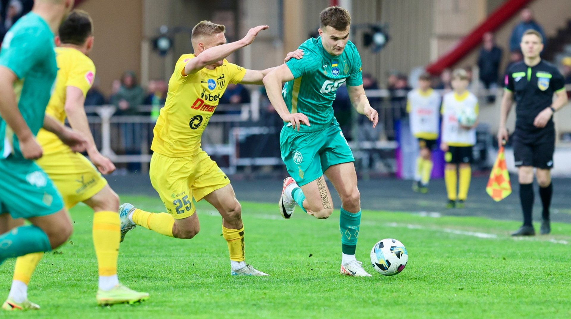 Воротарська феєрія, трилер в Житомирі та болото в Тернополі: підсумки півфіналів Кубку України