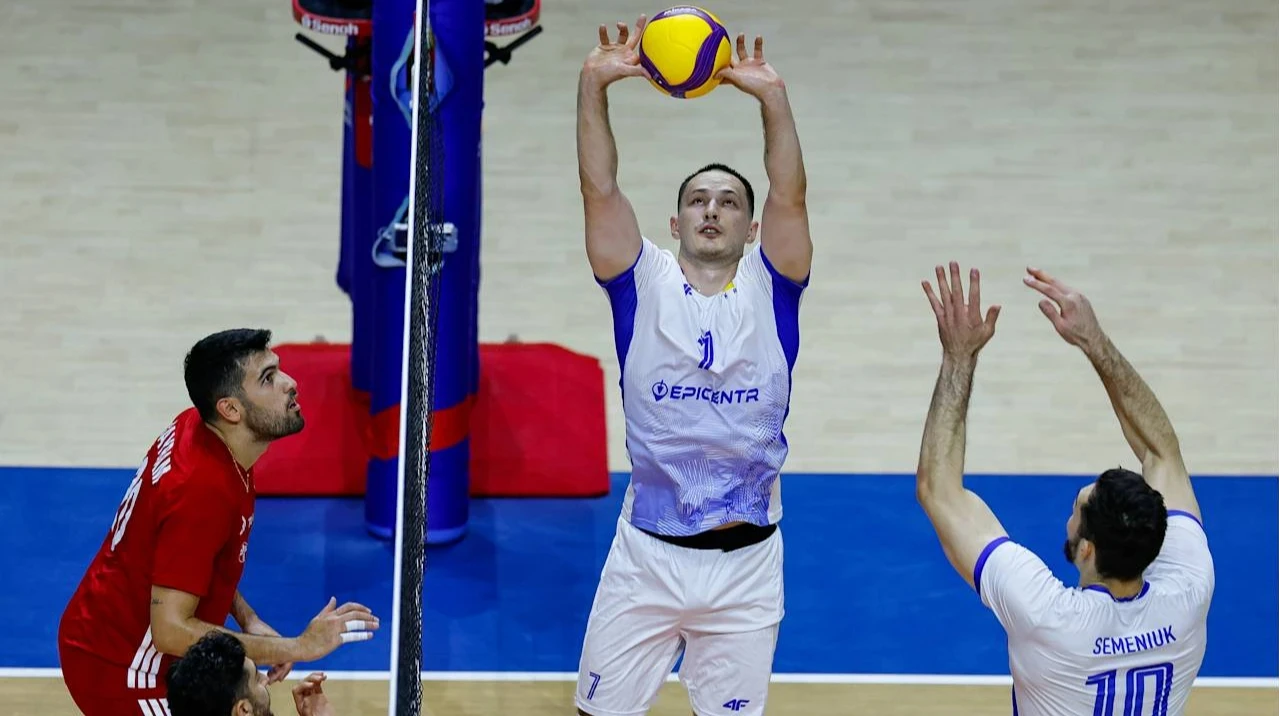 Збірна України з волейболу покращила свою позицію у рейтингу FIVB