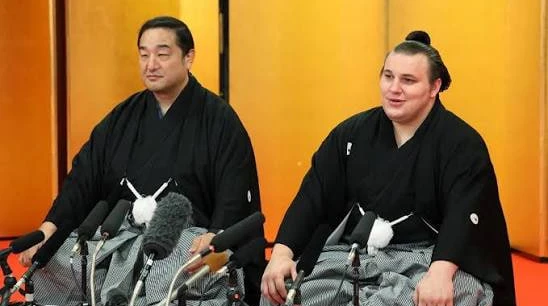 Тренер Аонішікі здивував своєю думкою на останні дні турніру Nagoya Basho