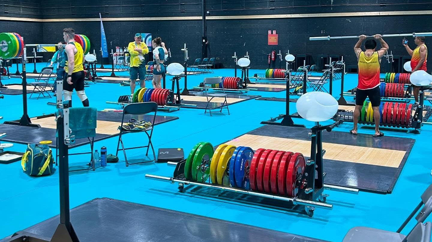 Міжнародна федерація важкої атлетики вперше за 4 роки допустила росіян до чемпіонату світу